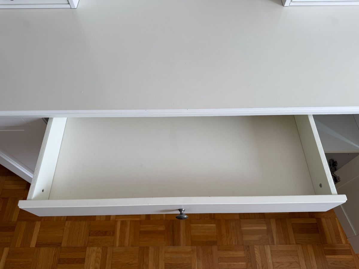 Bureaux: Schreibtisch mit Aufsatz weiss – D'occasion à Zürich par luc_5ldp 4