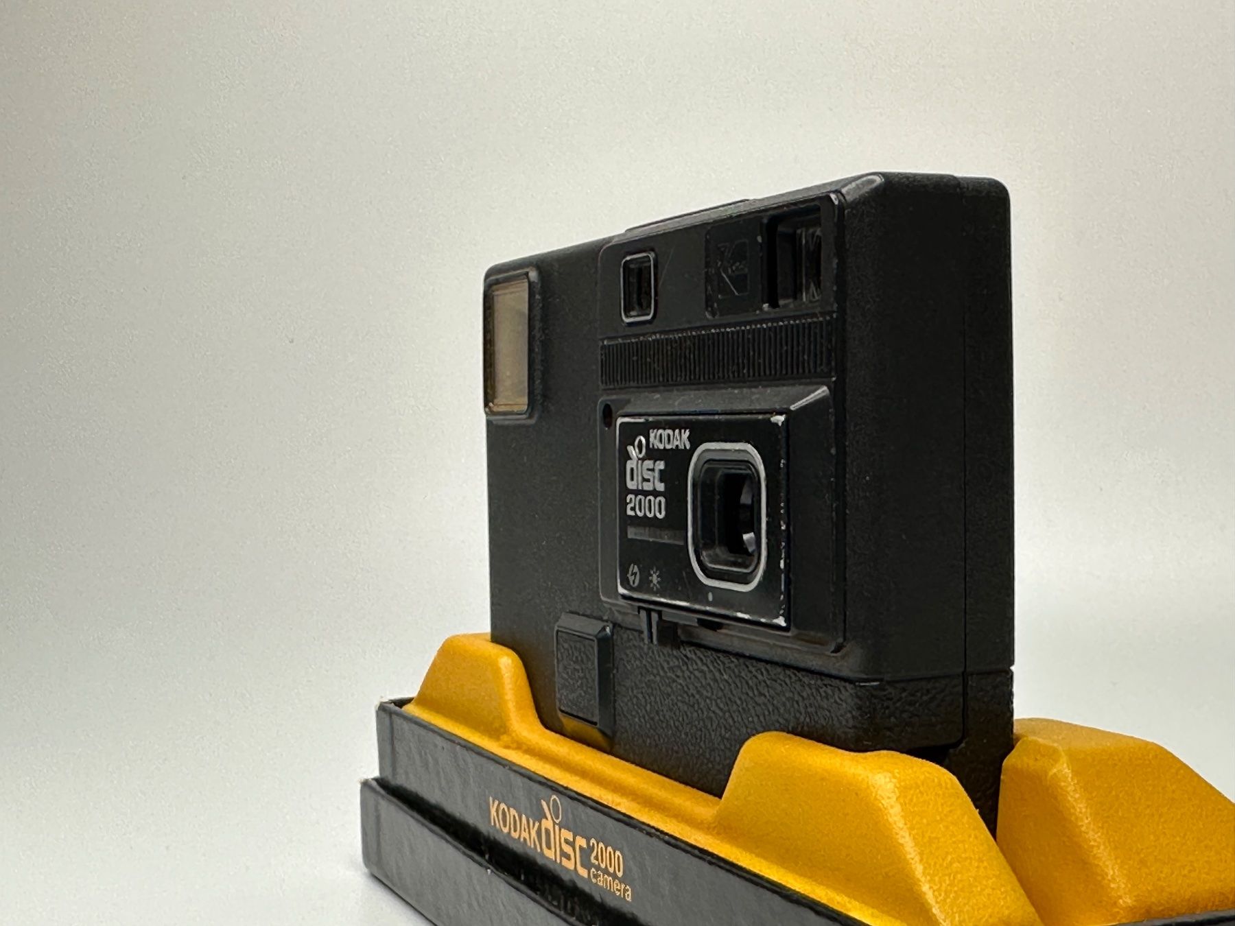Kodak Kamera: Kodak Disc 2000 Vintage Retro Space Age Kamera – Gebraucht aus zuchwil von solotin74 3