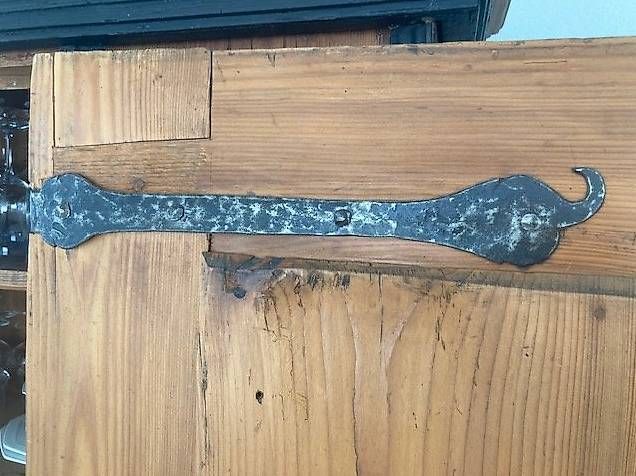 Armadi: Antiker Holz-Schrank – Usato da Pfäffikon ZH venduto da tin_6jvl 4