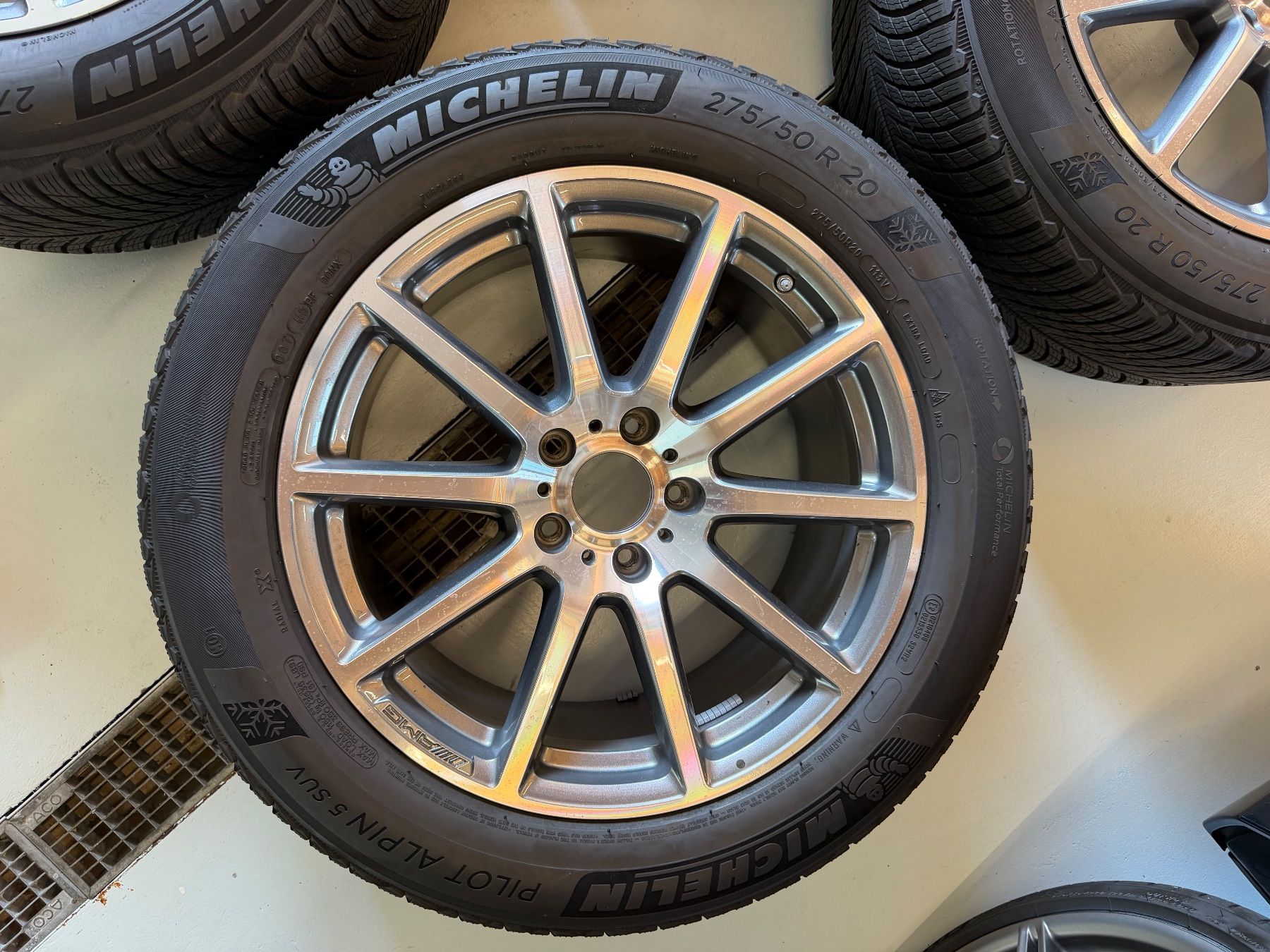 Mercedes-Benz Pneumatici & Ruote complete: Mercedes G63 AMG Winterräder – Usato da Siebnen venduto da ste_5pql 4