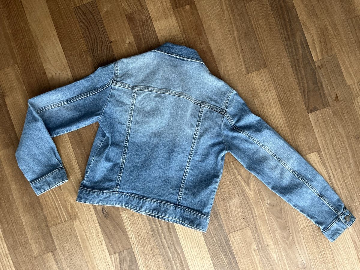 Benetton Giacche & Cappotti: Jeansjacke Benetton 146 / 150 – Usato da Luzern venduto da Aldabema 3