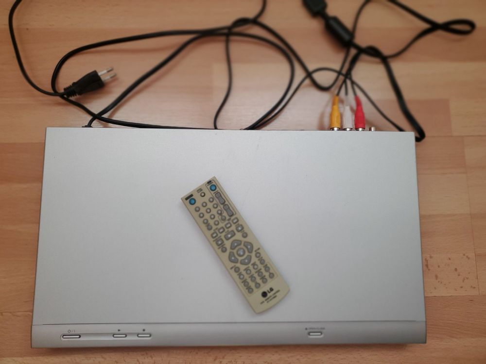LG DVD/VCD/CD Player DZ9700 | Kaufen auf Ricardo