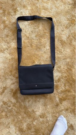 Umhängetasche Montblanc schwarz gebraucht