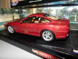 Ferrari 550 maranello 1:18 Hotwheels neuve
