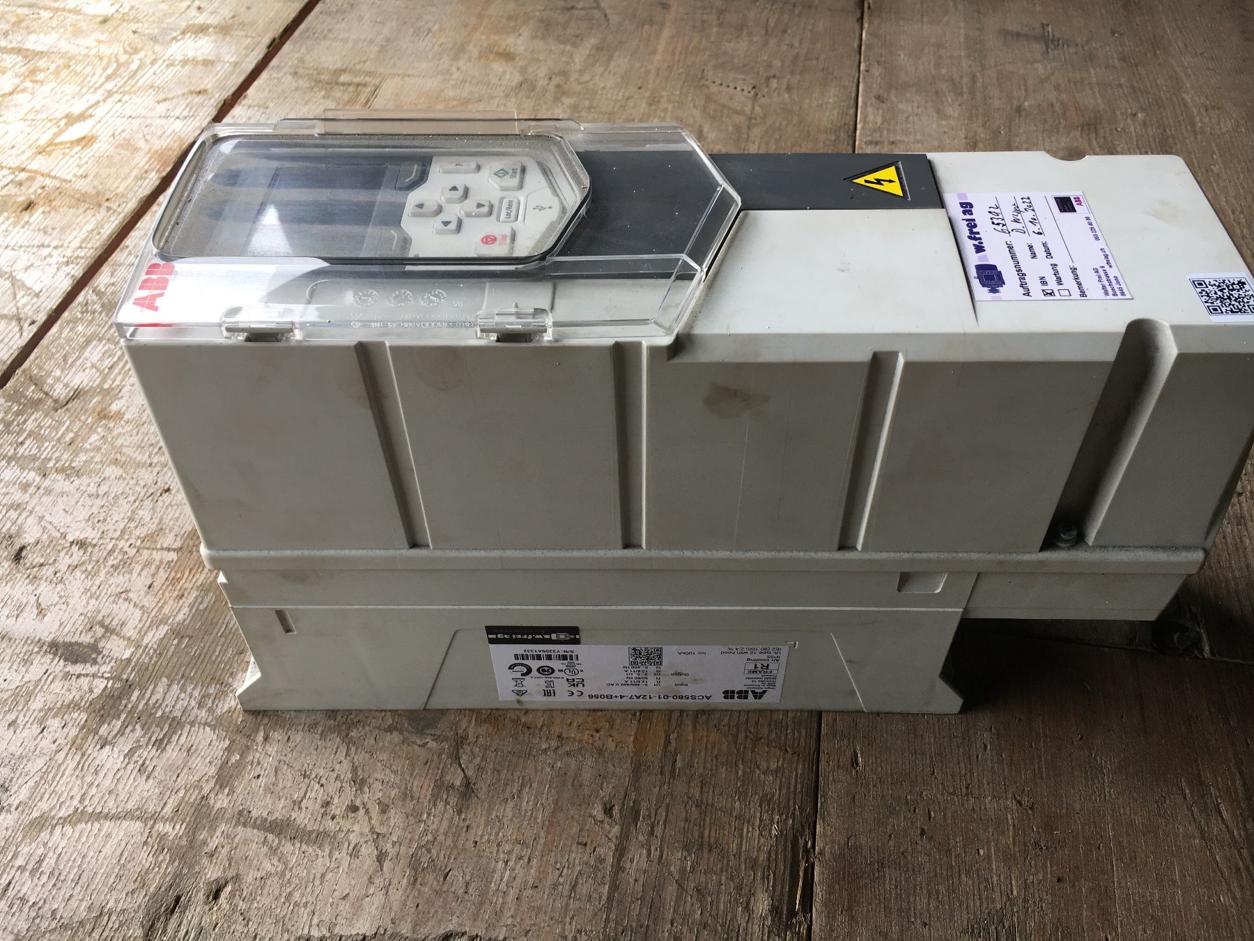 ABB Componenti elettronici: Frequenzumrichter ABB – Usato da Merenschwand venduto da Schaerer. 1