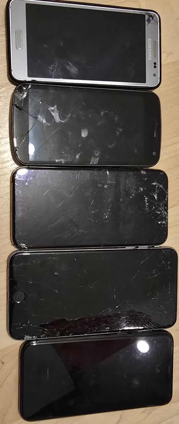 Apple Telefoni cellulari / Smartphones: Used Smartphones Samsung iPhone Lot Broken Condition – Difettoso da Studen BE venduto da tha_dhp8 1