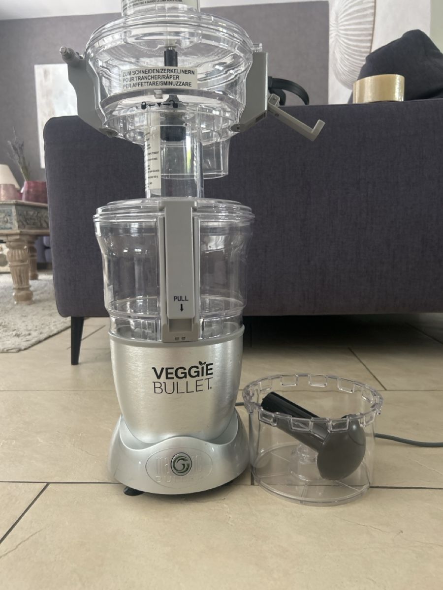 Nutribullet Elettrodomestici da cucina: Veggie Bullet Küchenmaschine neuwertig – Usato da Lenzburg venduto da dcimi10
