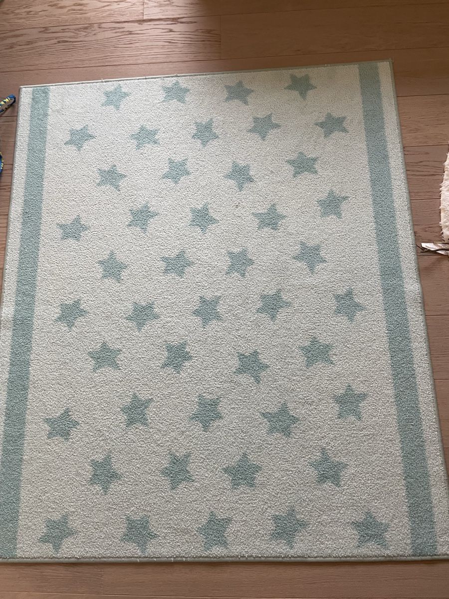 Tapis: Kinderteppich Sterne hellblau / weiss – D'occasion à Uetliburg SG par Jojosurfbabe