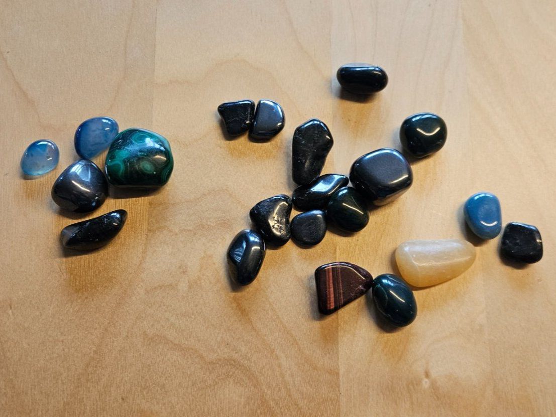 Mineralien & Heilsteine: Edelstein Set diverse Mineralien – Gebraucht aus Lenk im Simmental von oli66661
