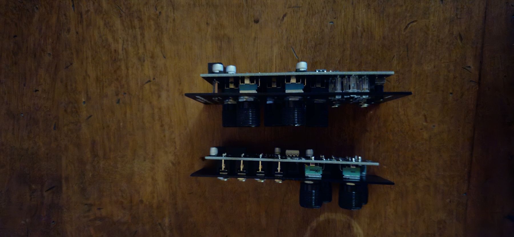 Musikinstrumente: Supercritical Demon Core + Expander Eurorack oscillator – Neu (gemäss Beschreibung) aus Vulliens von irauchimax 1