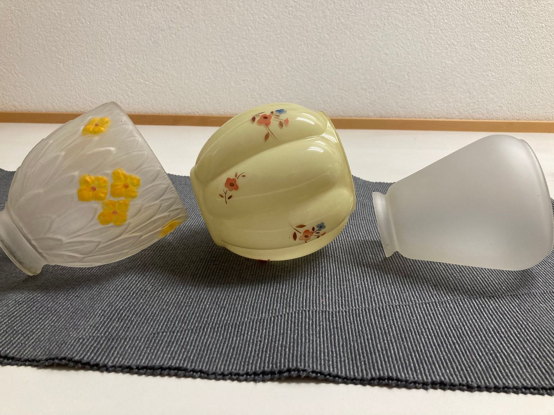 Lampenschirme: 3 antike Lampenschirme Glas – Gebraucht aus Weissbad von Hado42 2