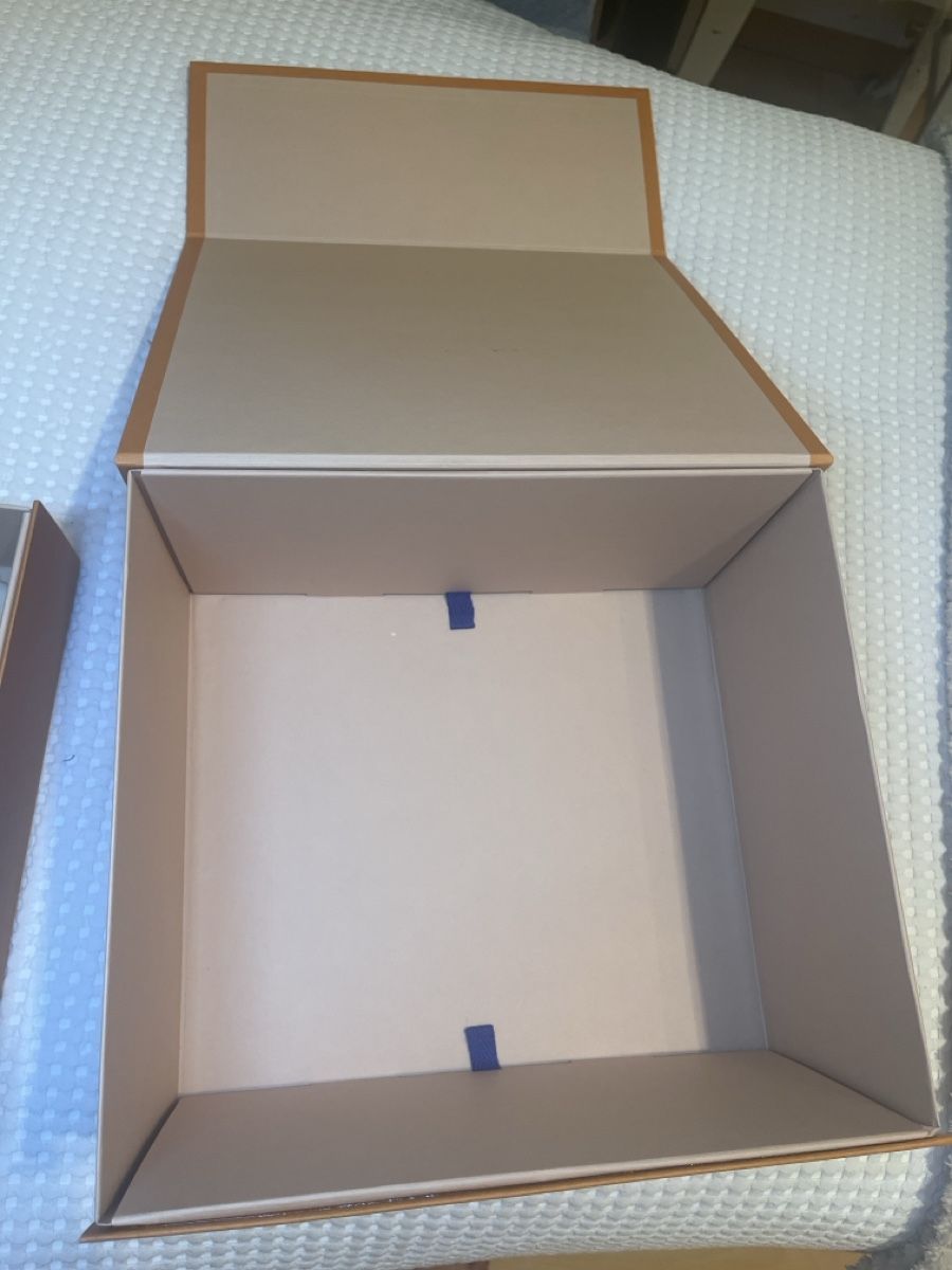 Louis Vuitton Borse da donna: Louis Vuitton Box wie neu – Nuovo (secondo la descrizione) da Arch venduto da sibylle.anne 1