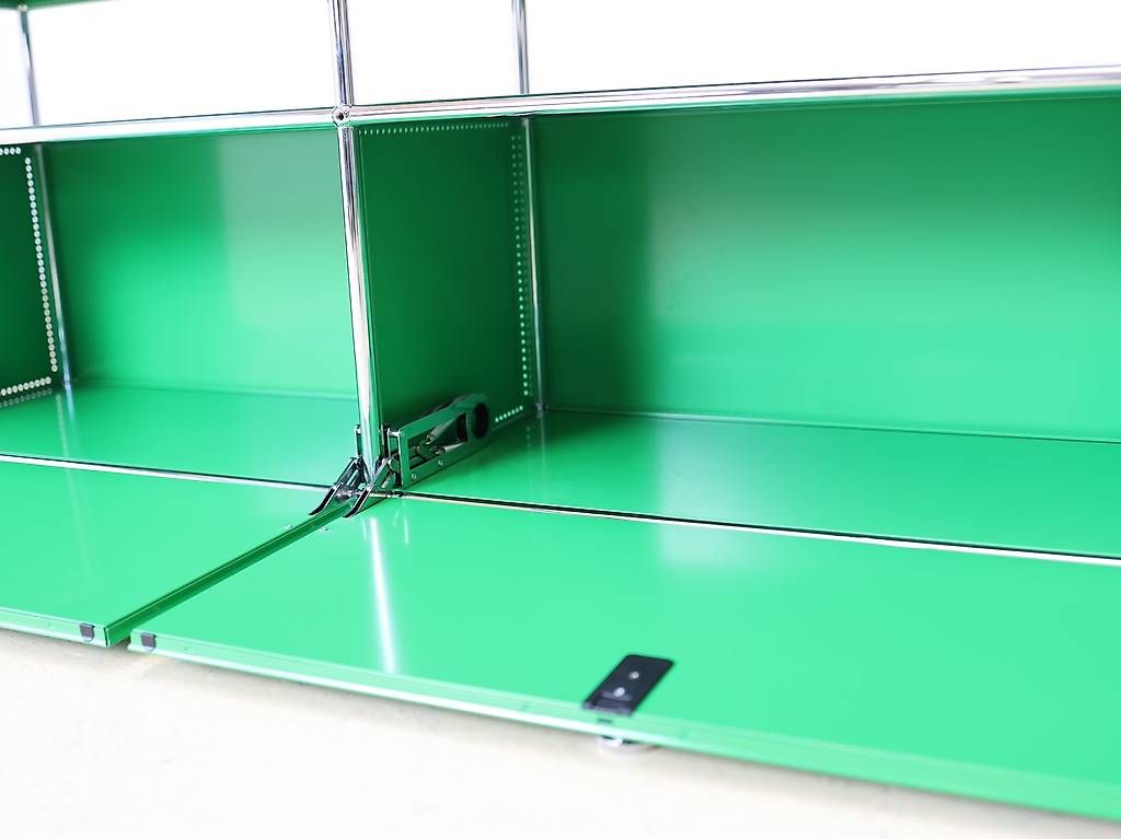 Cassettiere: USM Haller Lowboard in grün – Usato da Meinisberg venduto da atelier_TILIJA 4