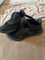 Nike révolution