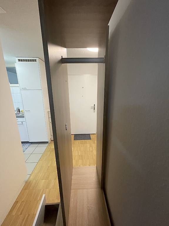 Porte manteau: Garderobe Schrank – D'occasion à Stein AG par M.PEAKY 3