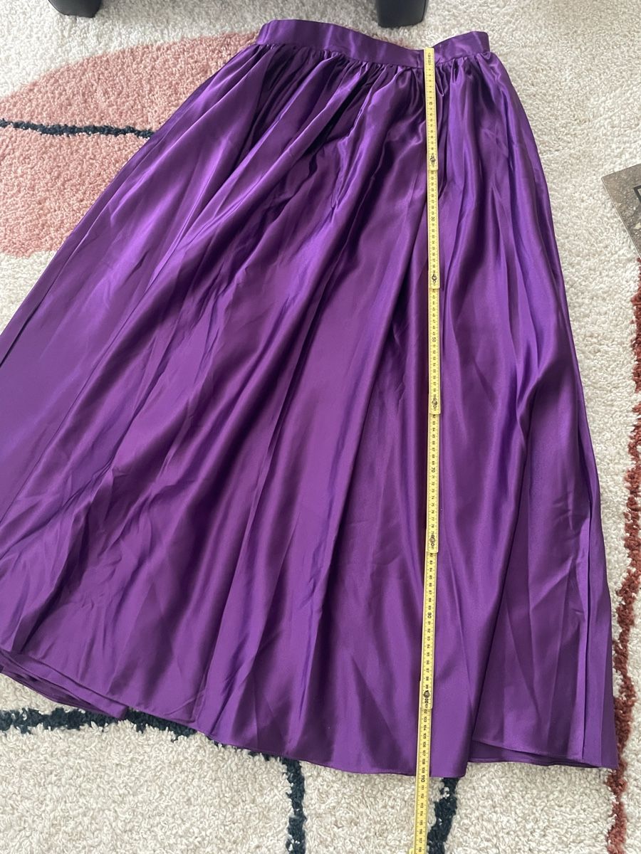 Gonne: Purple Maxi Skirt Gr. 42 – Usato da Richterswil venduto da Prangins9 5