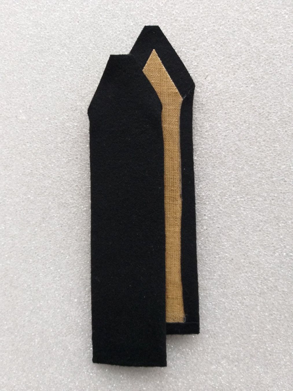 Placchette & Badge: Ärmelpatte Brieftaubensoldat Ord. 1940 – Usato da Bauma venduto da SwissMilitaria