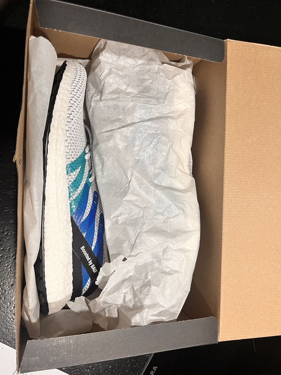 Adidas Scarpe da uomo: Limitierter Adidas BASF Laufschuhe – Nuovo e nell'imballaggio originale da Buckten venduto da mue_tz6h 3