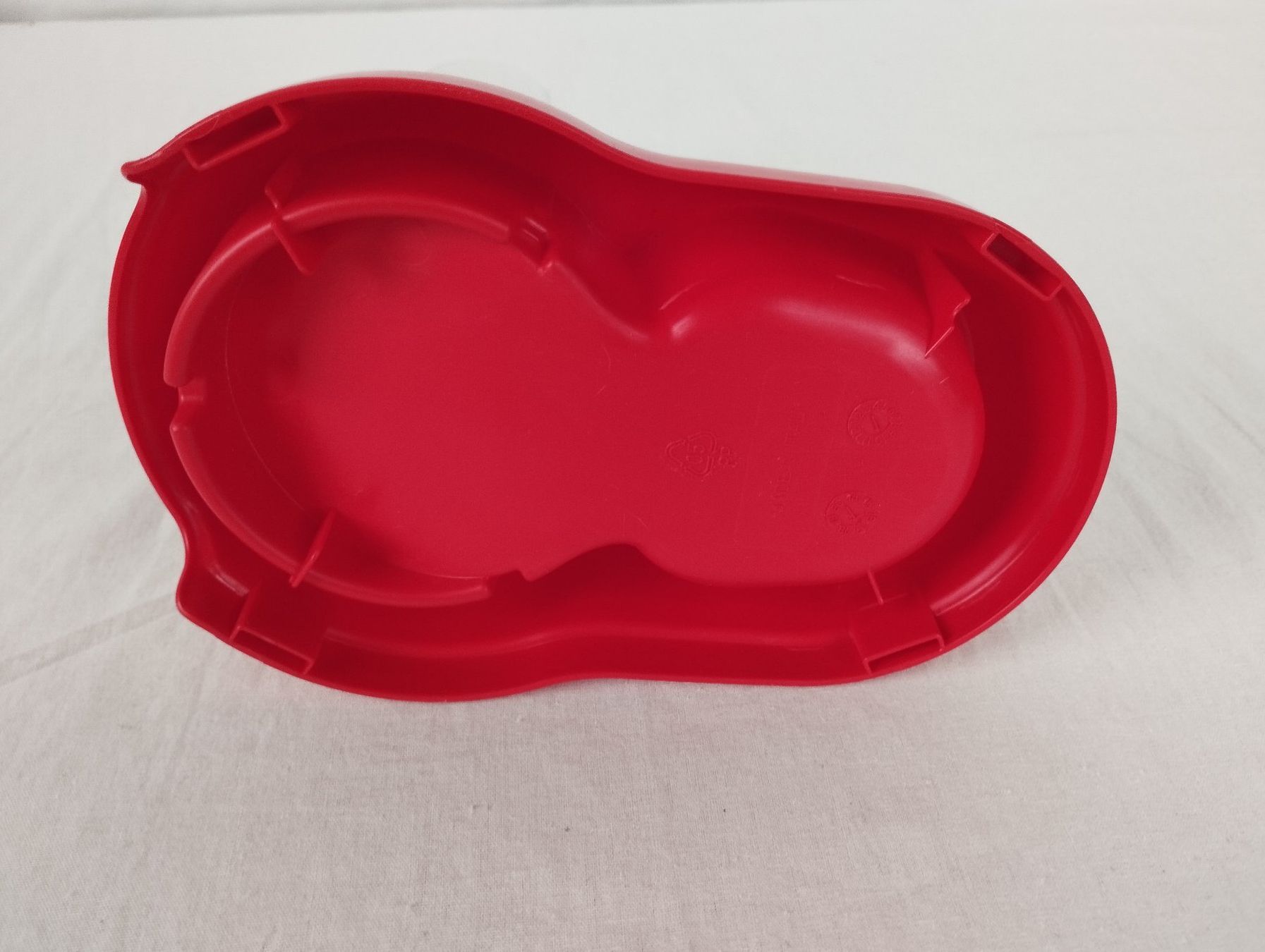 Futter: FERPLAST Futterspender – Gebraucht aus Schübelbach von Restwert_Schubelbach 3