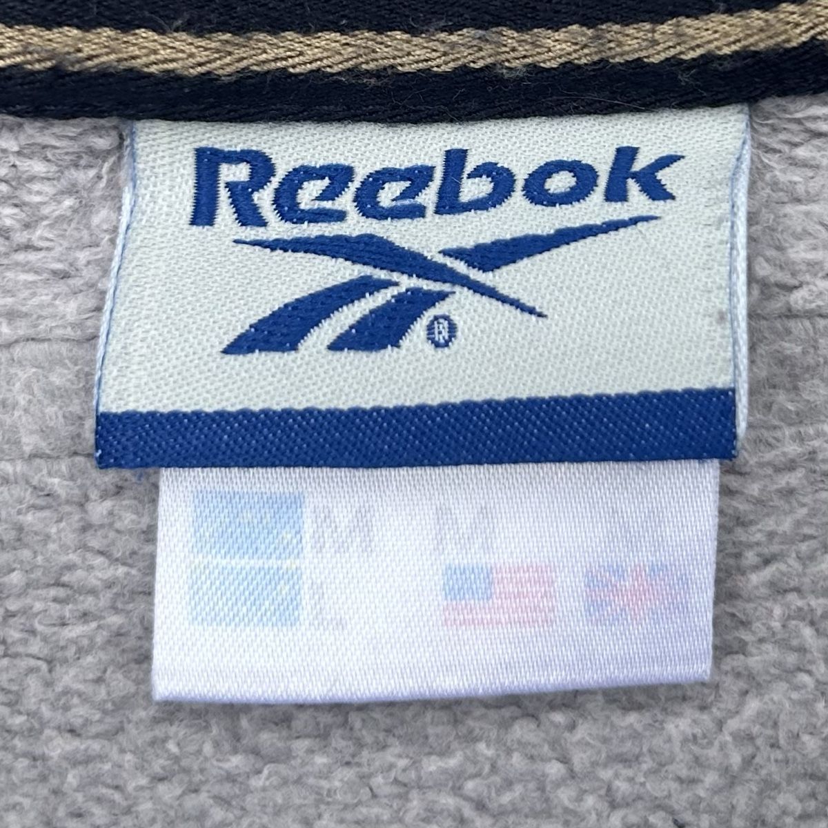 Reebok Maglioni & Felpe: Vintage Reebok Logo Sweatshirt – Usato da brent venduto da fukusapes 3