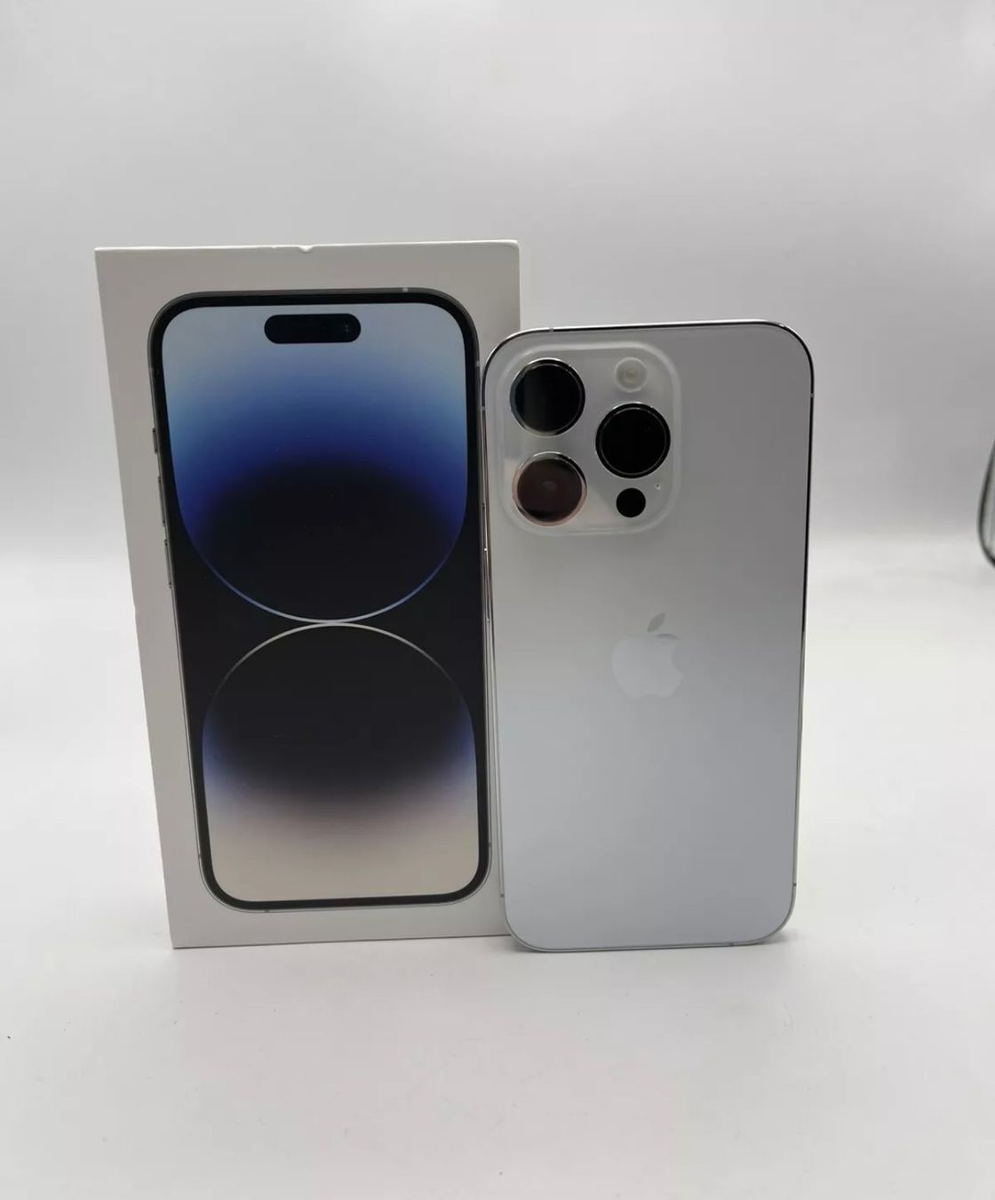Apple Telefoni cellulari / Smartphones: Apple iPhone 14 Pro  / 128GB / Akku 100% – Usato da Luzern venduto da Waince786