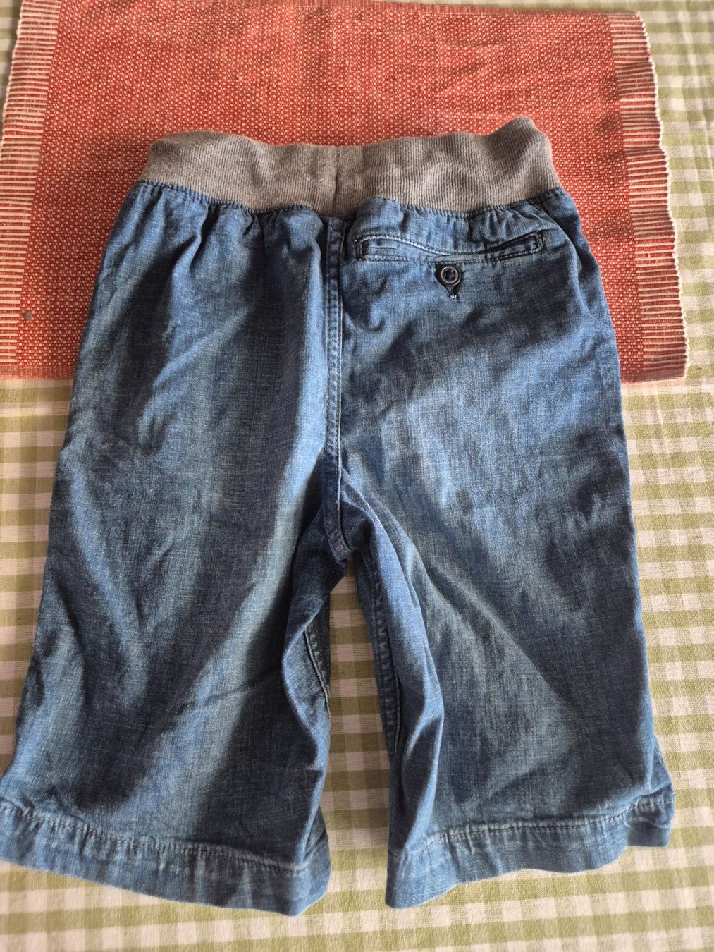 Gap Pantaloni: Gap Kids Jeans Shorts Gr. M oder 130. – Usato da Urdorf venduto da Nataschli 2