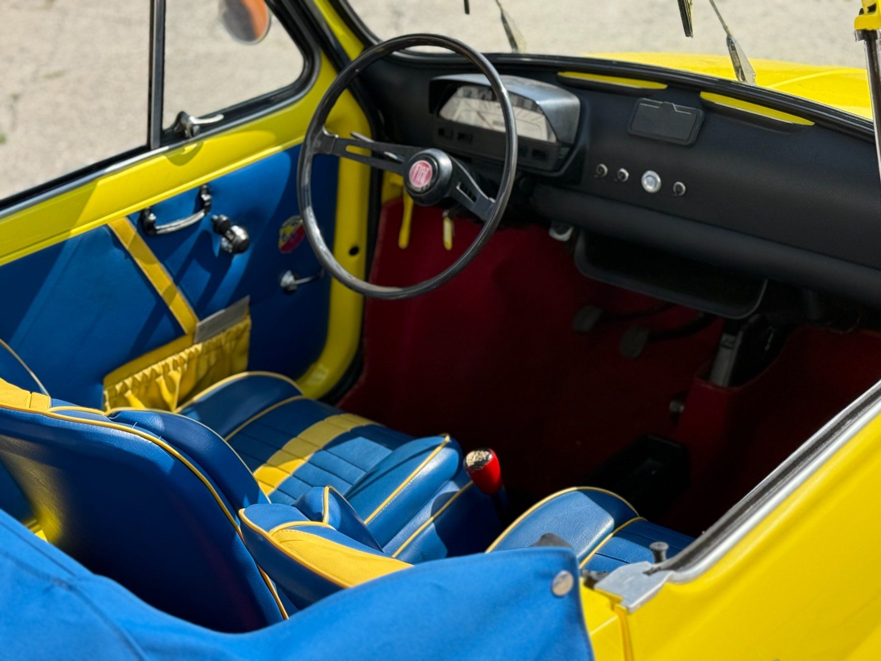 Fiat Autos: Fiat 500 Cabrio 1969 – D'occasion à Genolier par CFD95 4