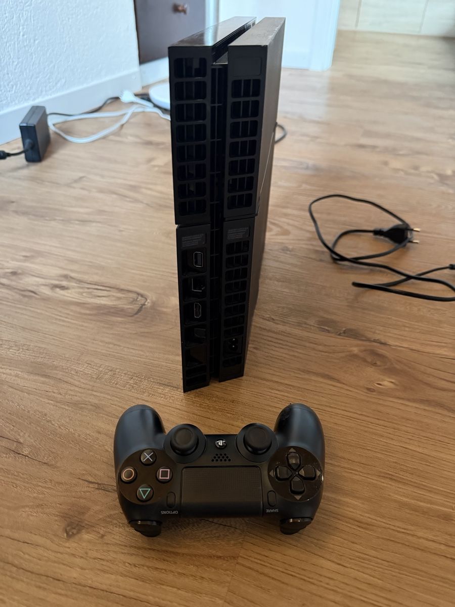 Sony Spiele: Playstation 4 – Gebraucht aus Ettenhausen TG von runnigon 2