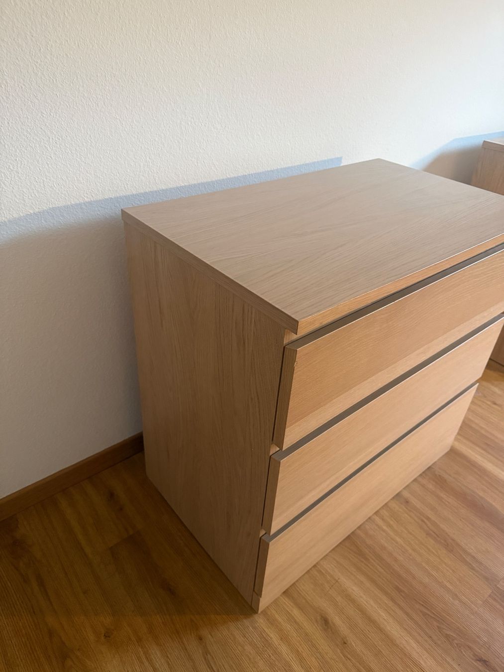 Ikea Cassettiere: Set de 2 commodes IKEA Malm bois chêne blanchi – Usato da Zollikerberg venduto da fil_9vvz 1