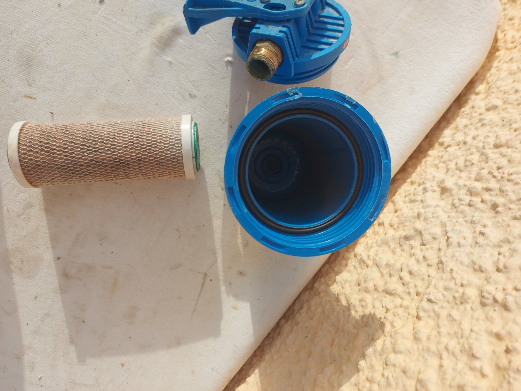 Installations sanitaires: Wasserfilter blau;   Wasserfilter blau; Wasserfilter blau – D'occasion à Rheinau par profitronic.shop 3