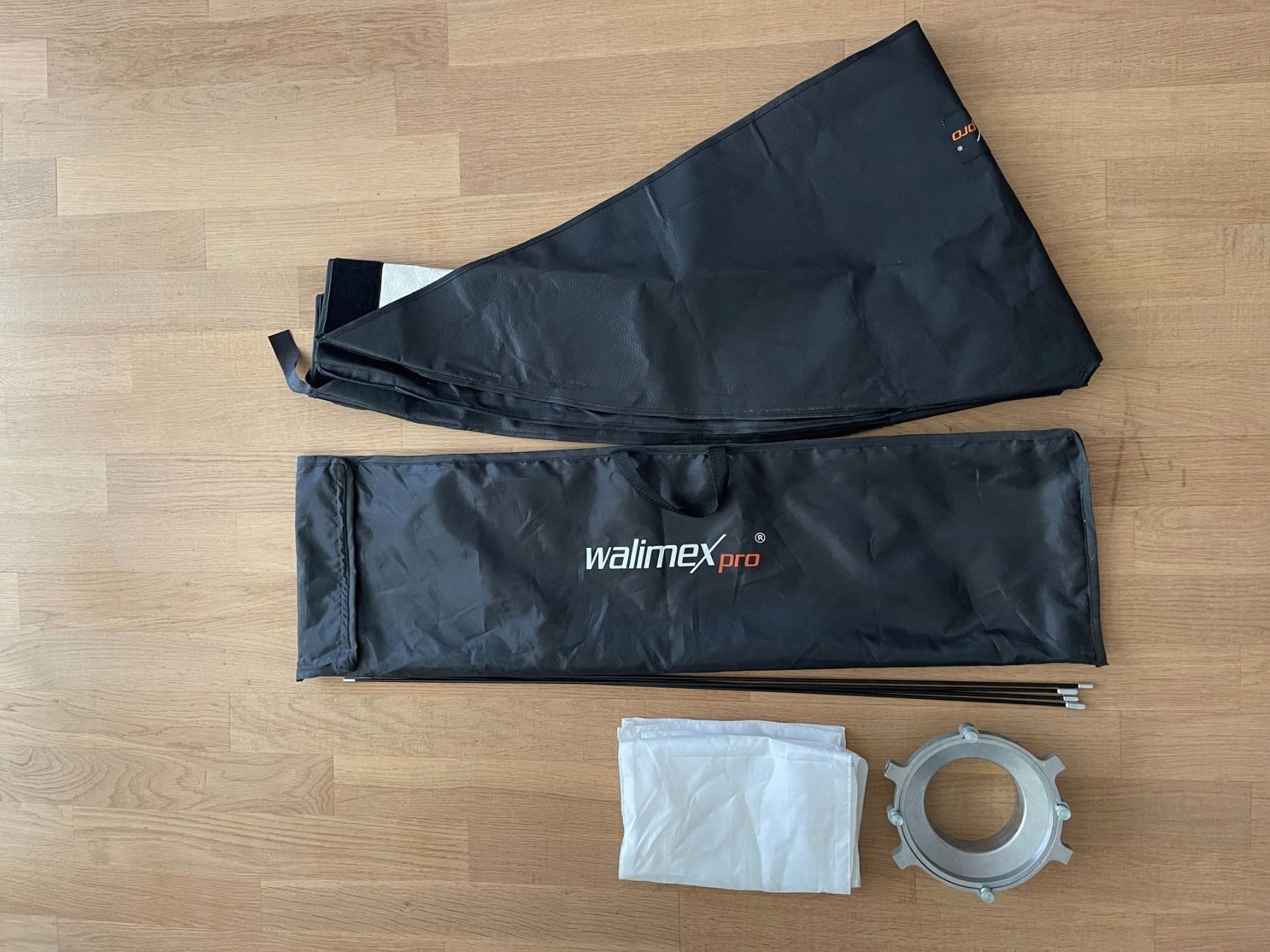 Walimex Blitze: Walimex Pro Striplight für Aurora/Bowens – Gebraucht aus Jonen von BMWE369