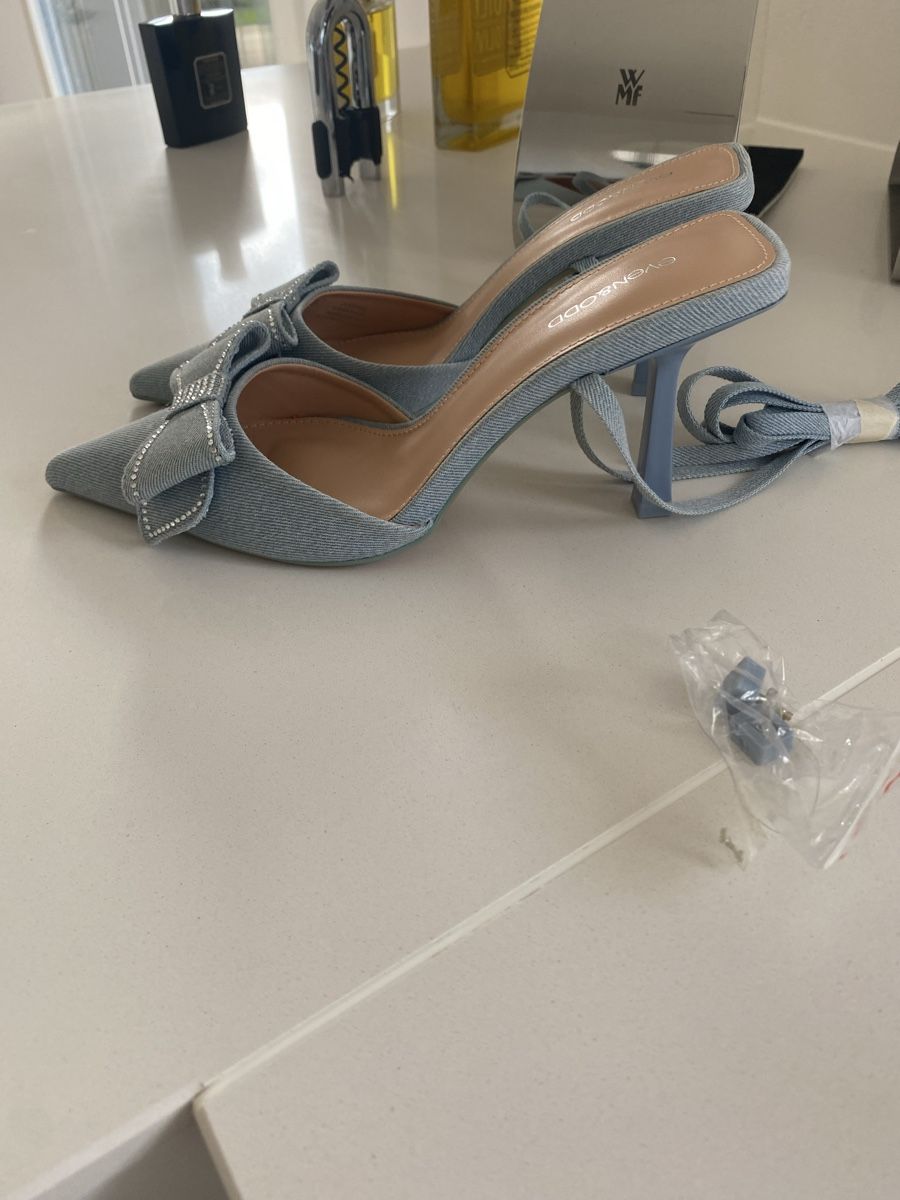 Scarpe da donna: Even&Odd Denim High Heels, Gr. 37, Neu! – Nuovo e nell'imballaggio originale da Jona venduto da Prada1969