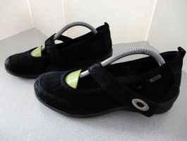 Ballerinas, Grösse 38, schwarz