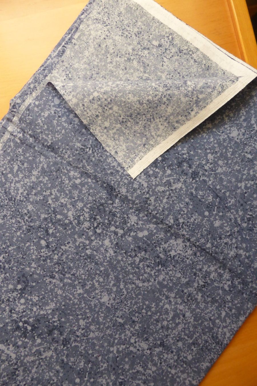 Tessuti: Patchwork BW blau mit feinem Muster 50 x 65 cm, neu – Nuovo (secondo la descrizione) da Brunnadern venduto da pinkfaden