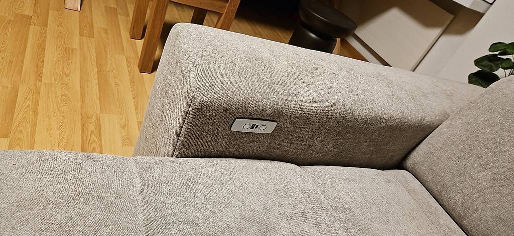 Divani: Sofa elektrisch ausfahrbar – Nuovo e nell'imballaggio originale da Gams venduto da eli_292d 3