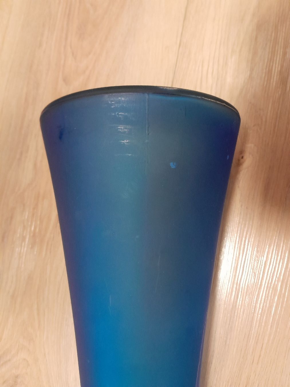 Vase & Récipients: Blaue Glasvase - Zeitloses Design – D'occasion à Lützelflüh-Goldb par Punktesammler 5