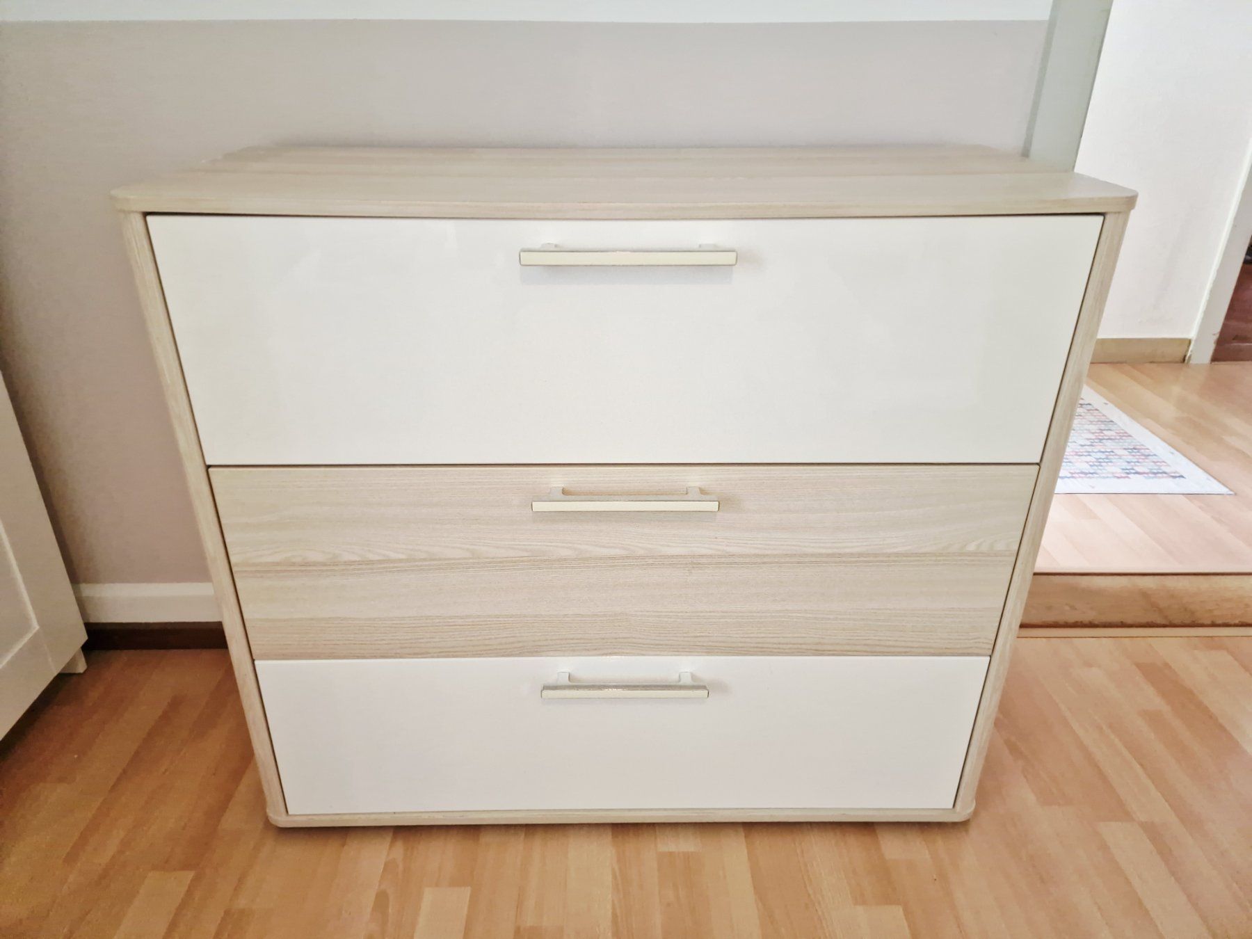 Commodes: Kommode mit drei Schubladen – D'occasion à Hallau par CHACLA
