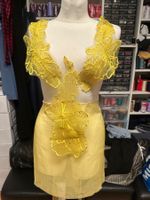Spitzenapplikation Blumen gelb mit Pailletten neu