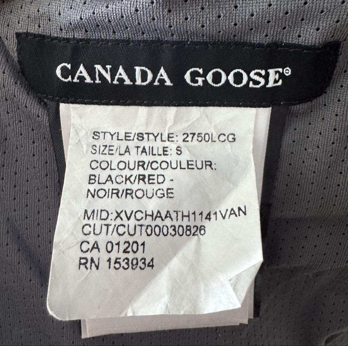 Canada Goose Giacche: NEU Canada Goose Softshell Jacke Gr. S schwarz rot – Nuovo (secondo la descrizione) da Zug venduto da Penthesileia 5