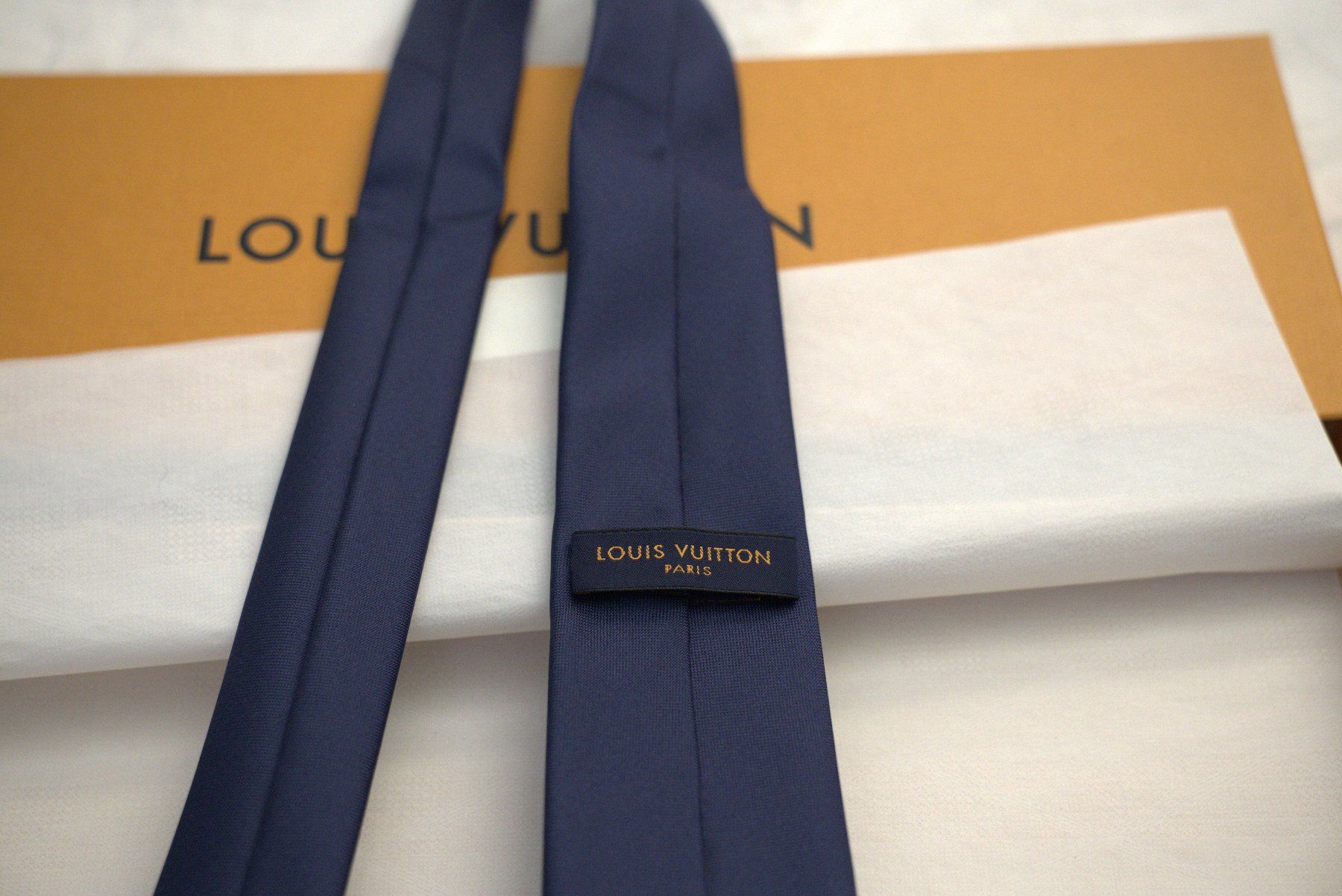 Louis Vuitton Cravates: Louis Vuitton Tie – Neuf avec emballage d'origine à Chesières par birti 3