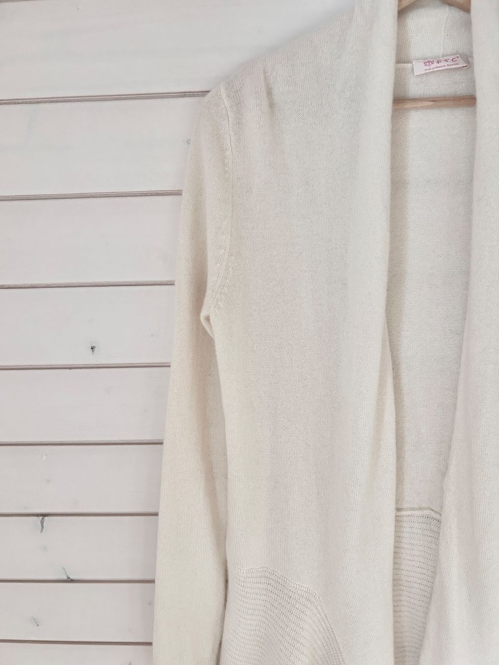 FTC Jacken: FTC Kaschmir Cardigan - Gr. L – Gebraucht aus Illnau von Monkky 3