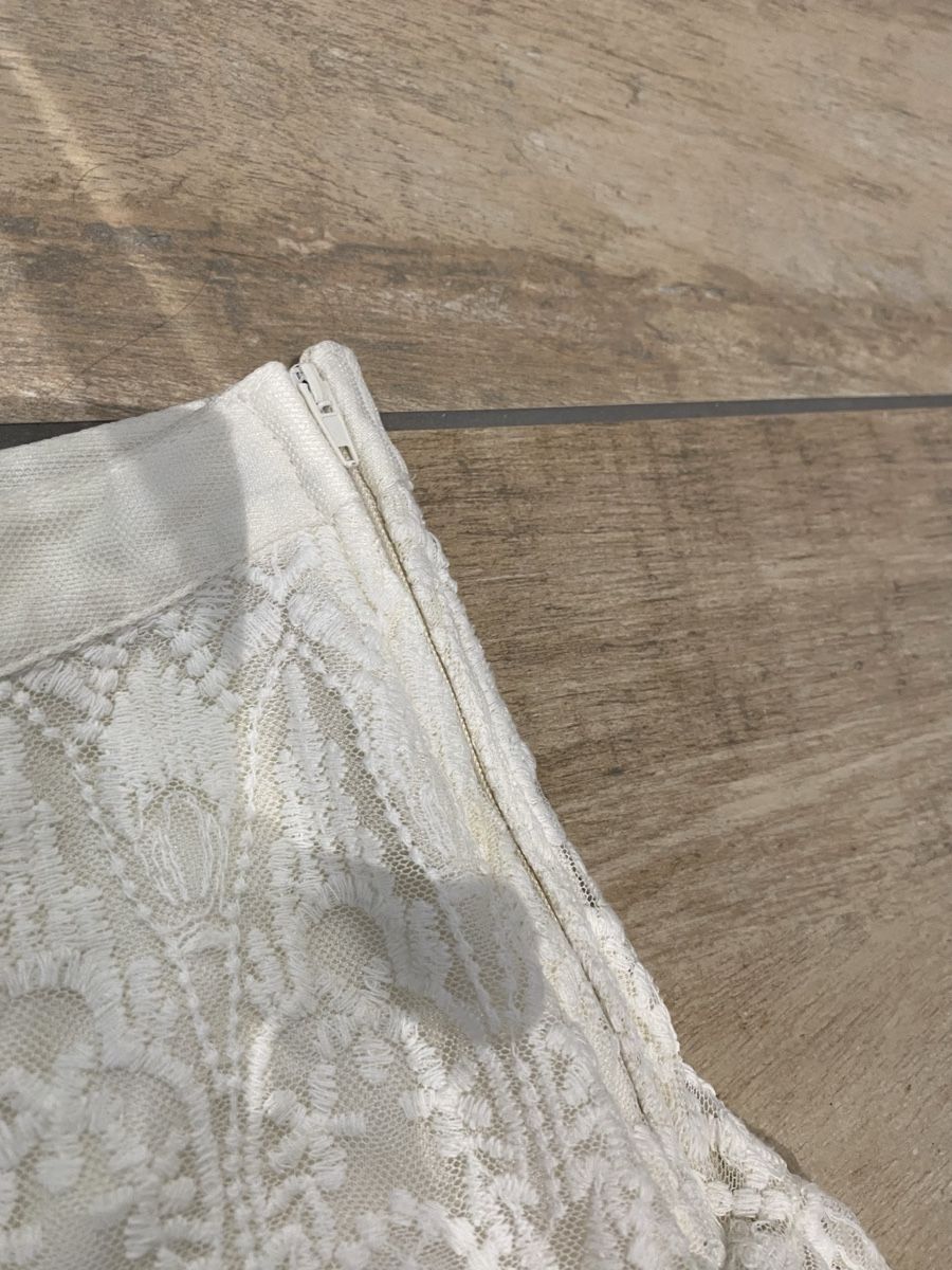 H&M Röcke: Minirock weiss Spitzen Grösse 44 – Gebraucht aus Hausen AG von corinne_g 2