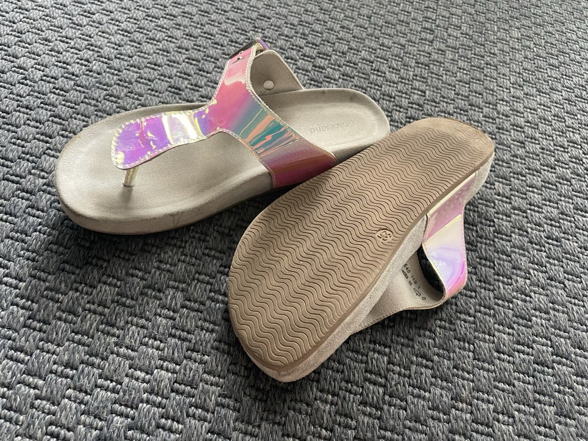 Scarpe per ragazze: Sommer-Schuhpaket Grösse 35 – Usato da Wegenstetten venduto da Marcus2222 4