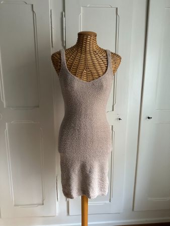 SHEIN - Plüschkleid beige weich 36