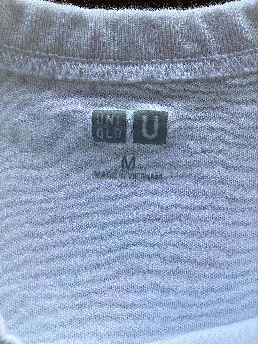 Uniqlo T-shirt: Uniqlo, Damenshirt, Gr. M – Nuovo (secondo la descrizione) da Salenstein venduto da Esprit57 4