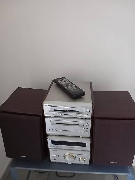 Lettore multimediale & Streamer: Impianto stereo Technics compatto completo con telecomando – Usato da Minusio venduto da son_mrf5