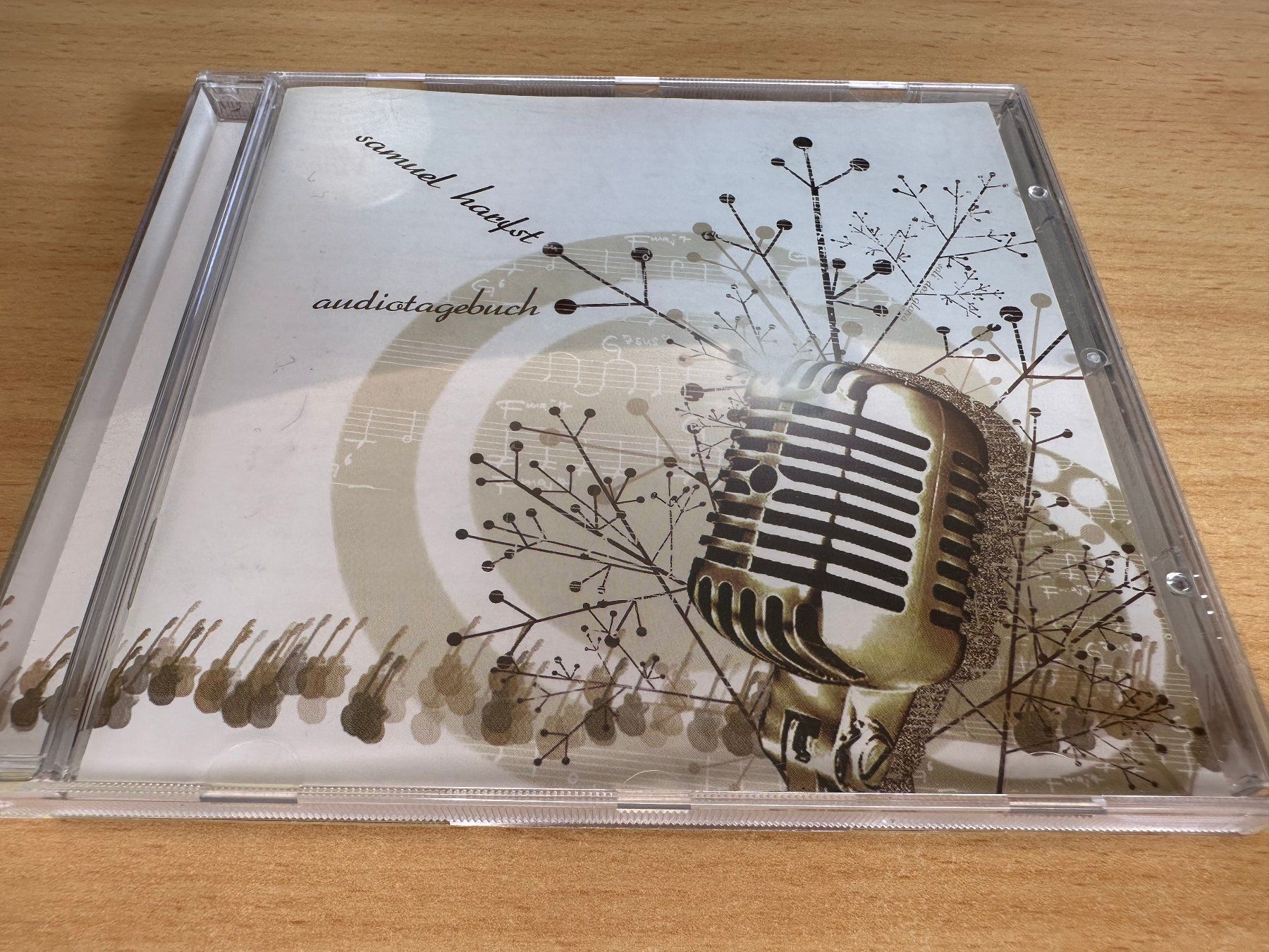 CD: Samuel Harfst – Audiotagebuch – Usato da Rikon im Tösstal venduto da Alpenmutz