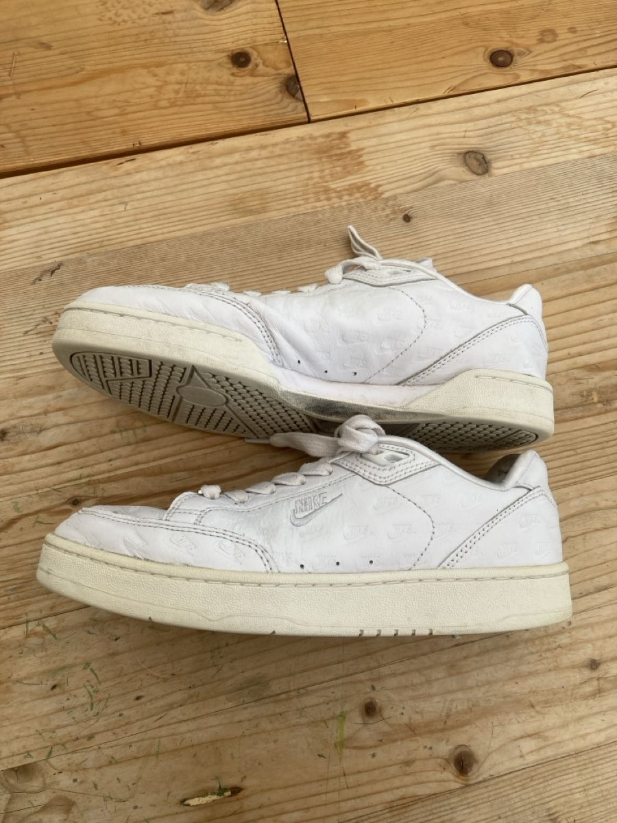 Nike Scarpe per ragazze: Nike Snesker – Usato da Romanshorn venduto da gokken 3