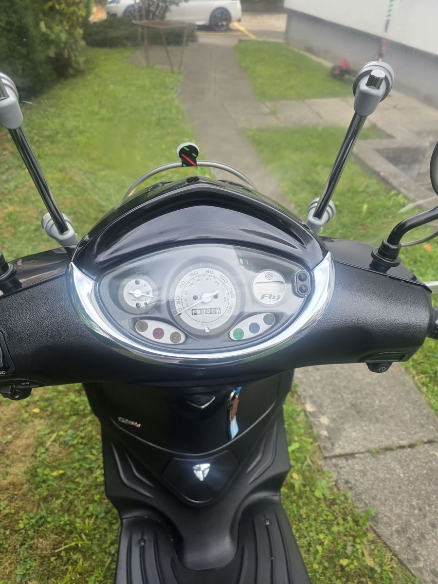 Piaggio Scooters: Piaggio FLY 125.e. 3V – D'occasion à Winterthur par Fabio_46 5