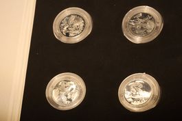 Lot mit 4 mal 20 Franken Silbermünze 1994-1999 in PP